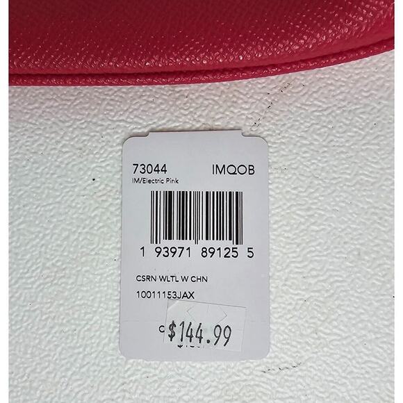 COACH ZIP WRISTLET F73044 WITH CHAIN ELECTRIC PINK CROSSGRAIN LEATHER NEW NWT - Picture 4 of 6